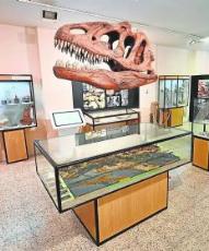Dinosaurs 'go' to university in Burgos