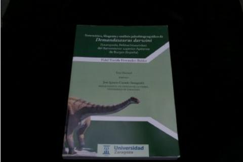 Tesis Demandasaurus darwini Tesis Demandasaurus darwini